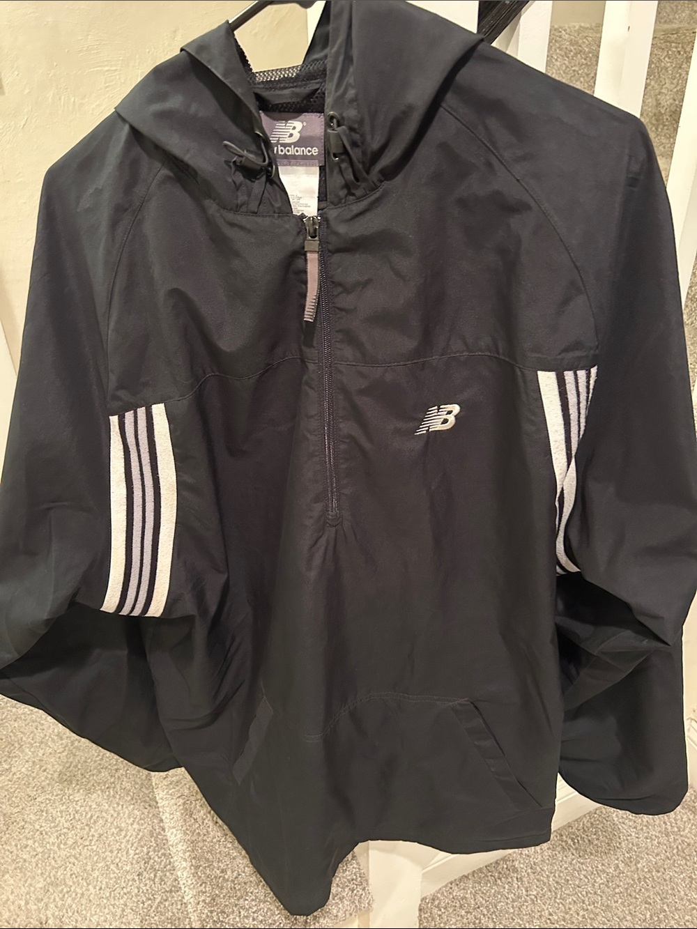 New Balance Men's Black Windbreaker Jacket XL 3/4 Zip White Sleeve Detail